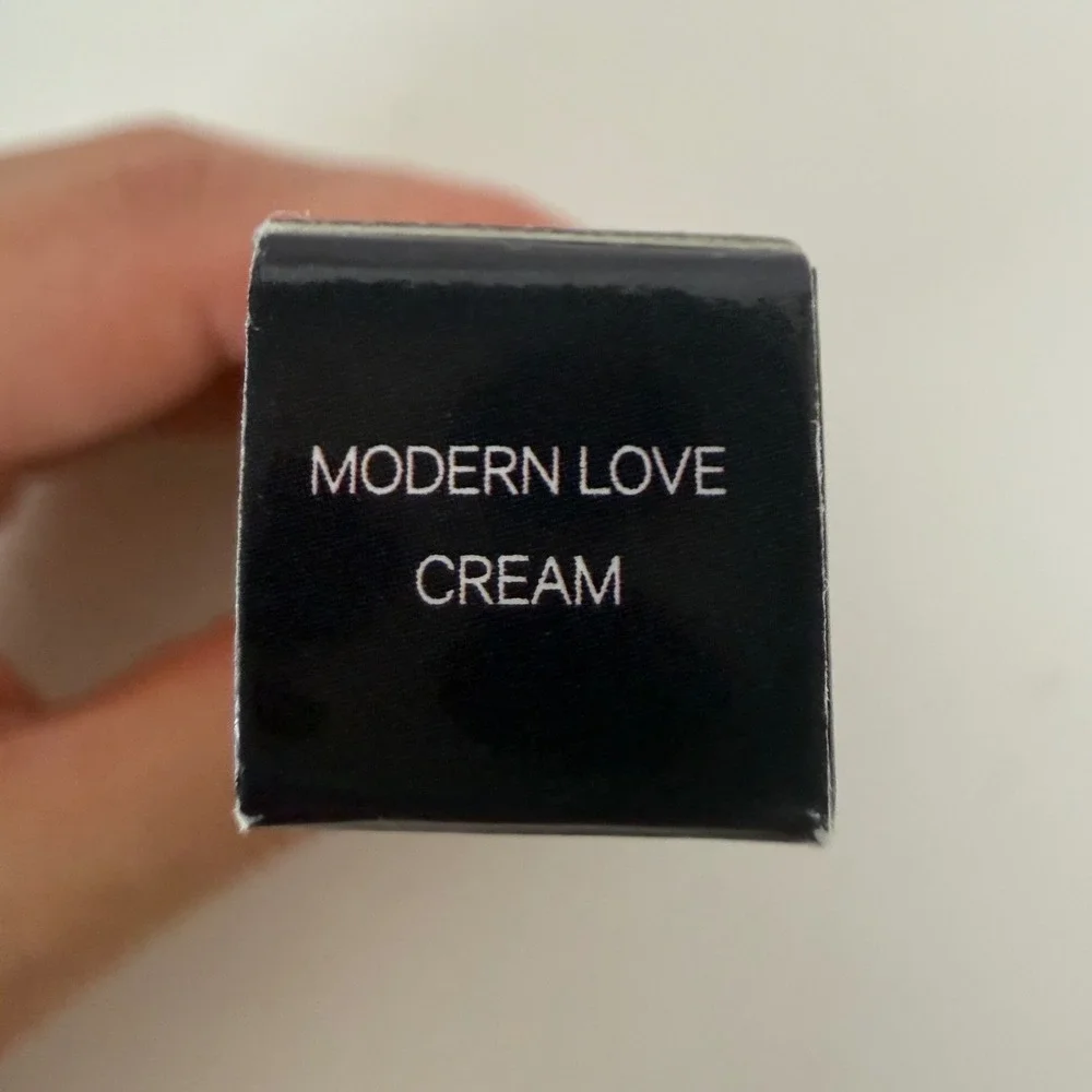 Kevyn Aucoin Lipstick Unforgettable Modern Love Cream Nude Pink Mauve New